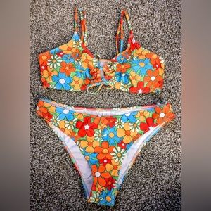 Floral Print Bikini ~ New